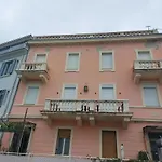 Royal Balcony Al Mare * 로비니