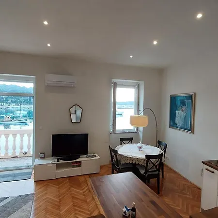 Royal Balcony Al Mare *