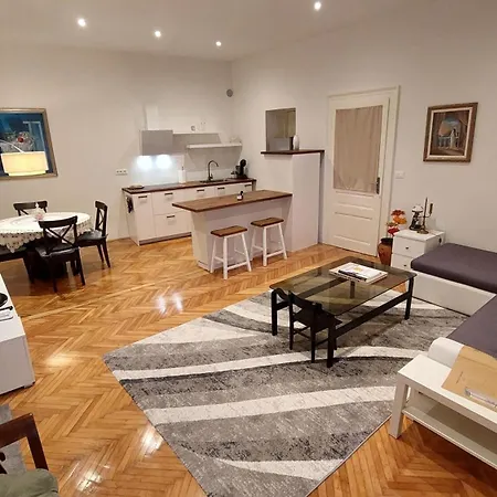 Royal Balcony Al Mare