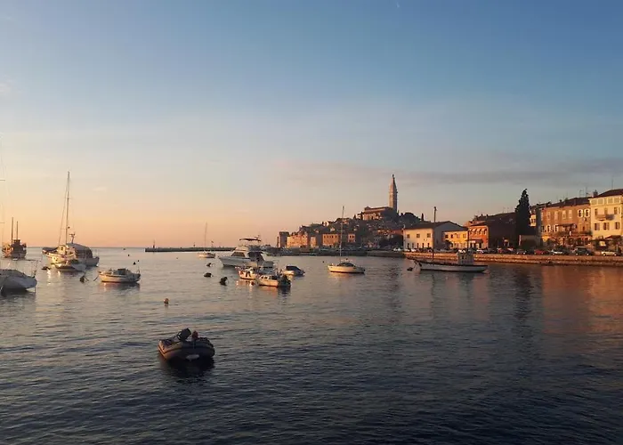Royal Balcony Al Mare Διαμέρισμα Ρόβινι