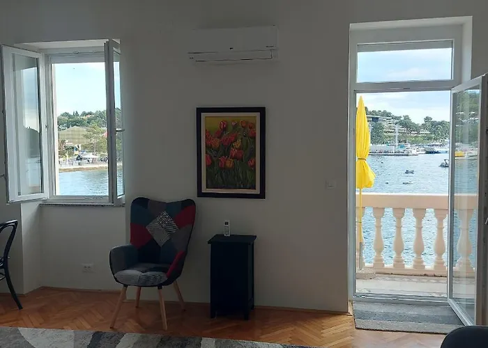 Royal Balcony Al Mare Διαμέρισμα