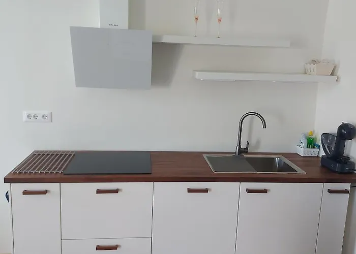 Royal Balcony Al Mare ロヴィニ