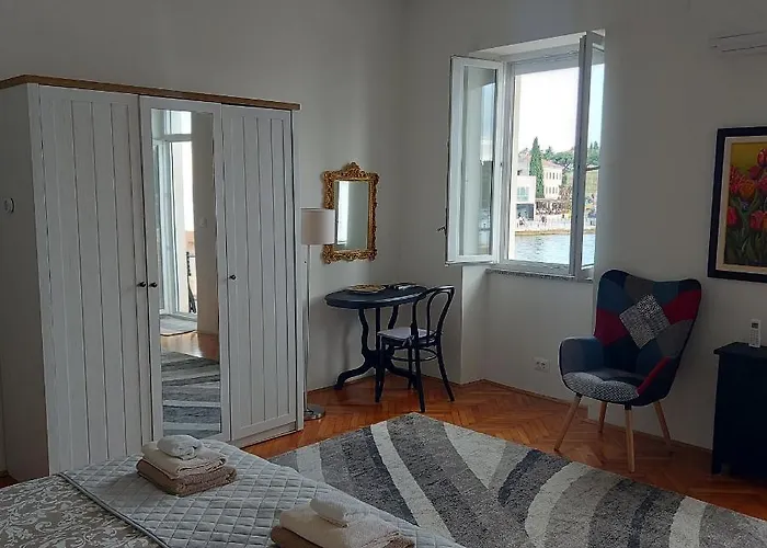 Royal Balcony Al Mare