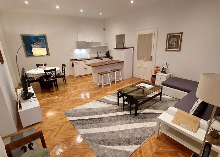 Royal Balcony Al Mare