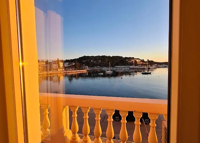 Royal Balcony Al Mare