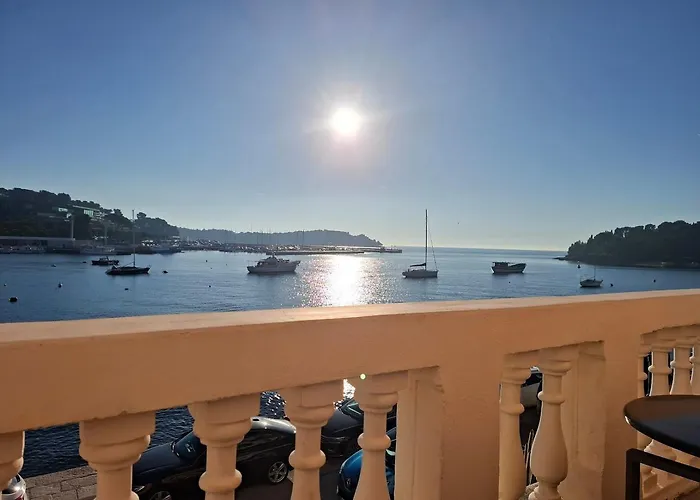 Royal Balcony Al Mare *