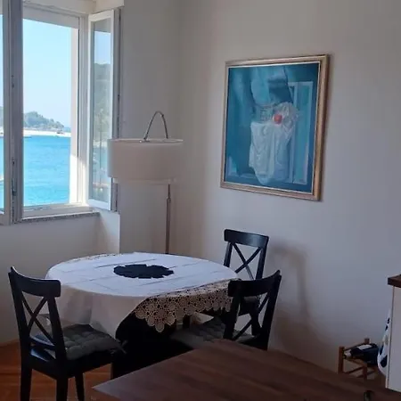 Royal Balcony Al Mare Apartament